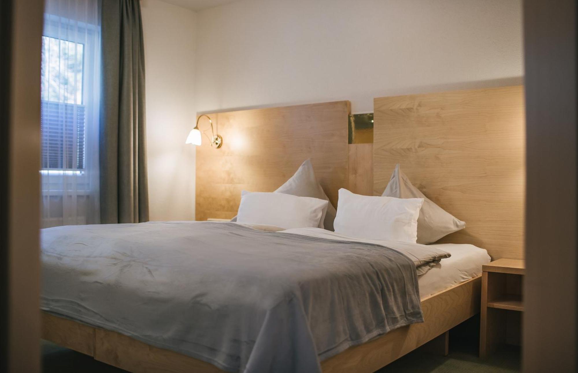Arlen Lodge Hotel Inkl Premium Karte Im Sommer Sankt Anton am Arlberg Dış mekan fotoğraf