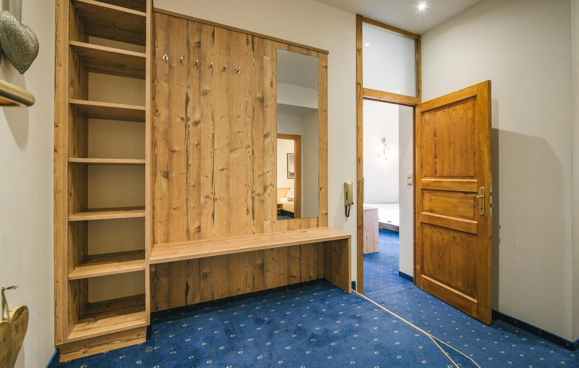 Arlen Lodge Hotel Inkl Premium Karte Im Sommer Sankt Anton am Arlberg Dış mekan fotoğraf